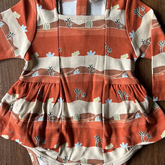 Kate Quinn Long Sleeve Ballerina Bubble - Picture 2 of 3